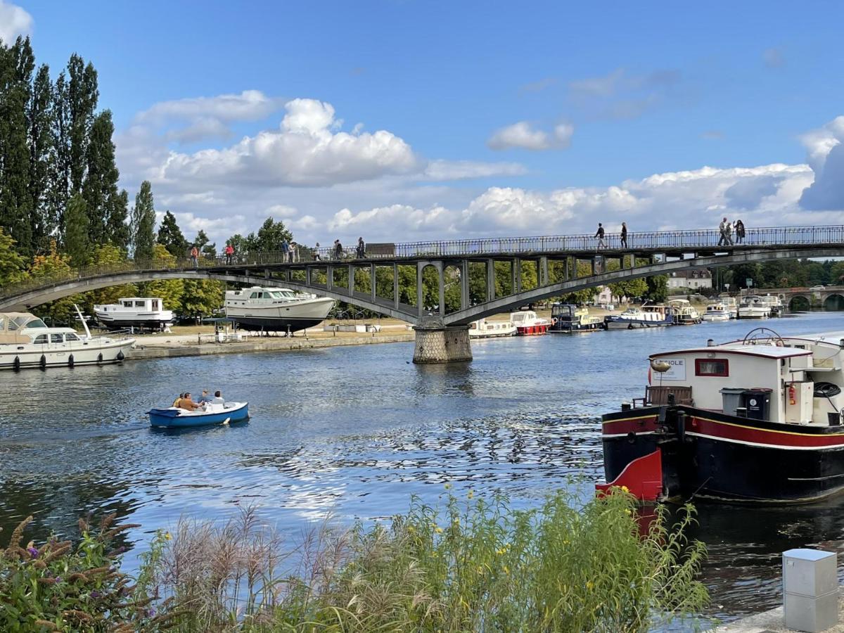 Appartement Le Coche D'Eau Auxerre Les Quais Exterior foto